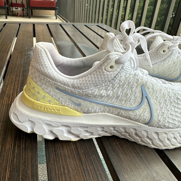 Nike React Infinity Run Flyknit 3 Running Shoes - Picture 2 of 6